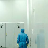 потолковая система центра обработки данных